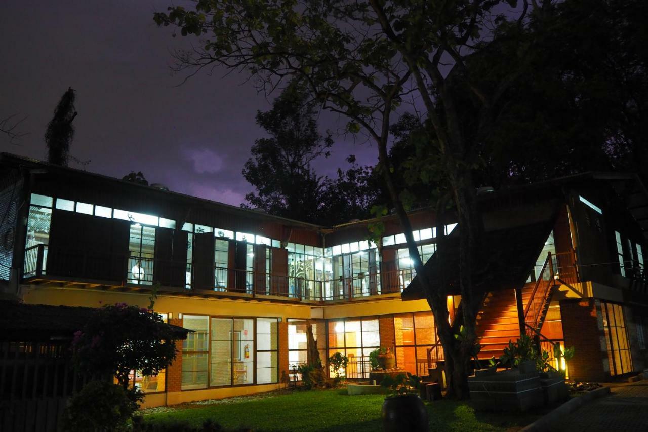 Insight Hostel Chiang Mai Ngoại thất bức ảnh